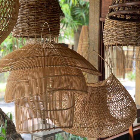 lustra-ratan lustra-ratan