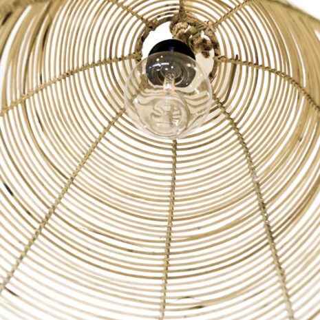 lustra-tengarra-detaliu lustra-tengarra-detaliu