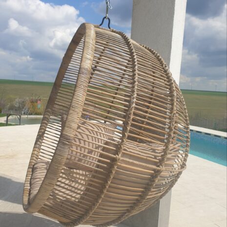scaun-suspendat-egg Scaun suspendat egg din ratan